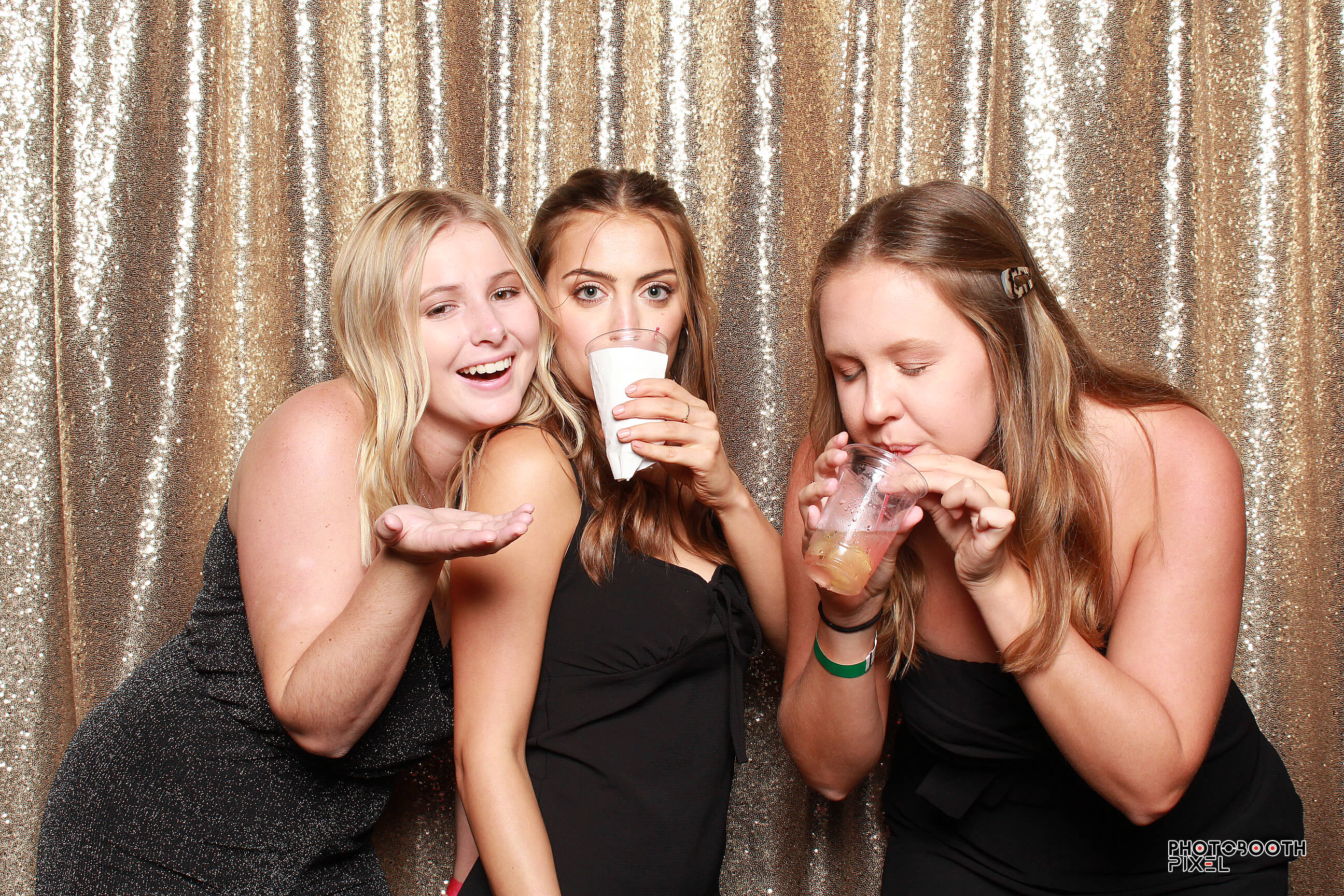 Alpha Chi Omega Formal | View more photos from the event at gallery.photoboothpixel.com/u/PhotoBoothPixel/Alpha-Chi-Omega-Formal